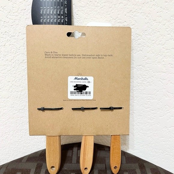 Rae Dunn Halloween 3 piece SPATULA SET - Picture 5 of 5